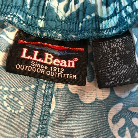 L.L. Bean Floral Hawaiian Print Water Shorts - Picture 3 of 3
